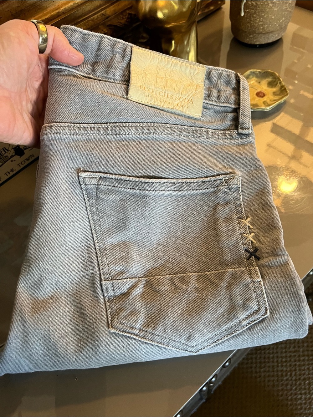 29/30 men’s Scotch & Soda Gray Denim Jeans with Back Pocket Stitching 😎